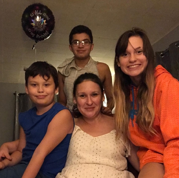 Meet your Posher, Jeri - Picture 1 of 1